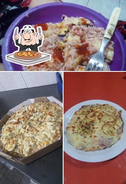 Escolha pizza no Cantinho da Pizza