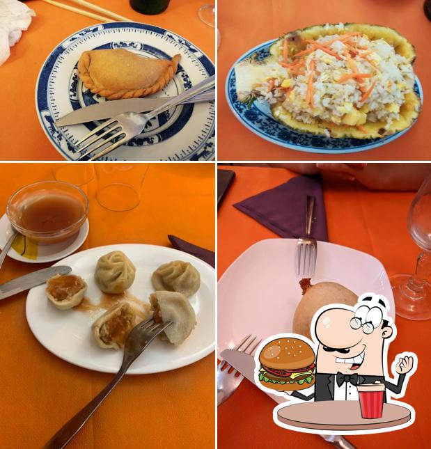 Prenditi un hamburger a Drago d'Oro