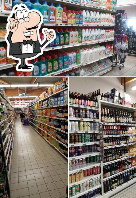 L'intérieur de Intermarché SUPER Elancourt