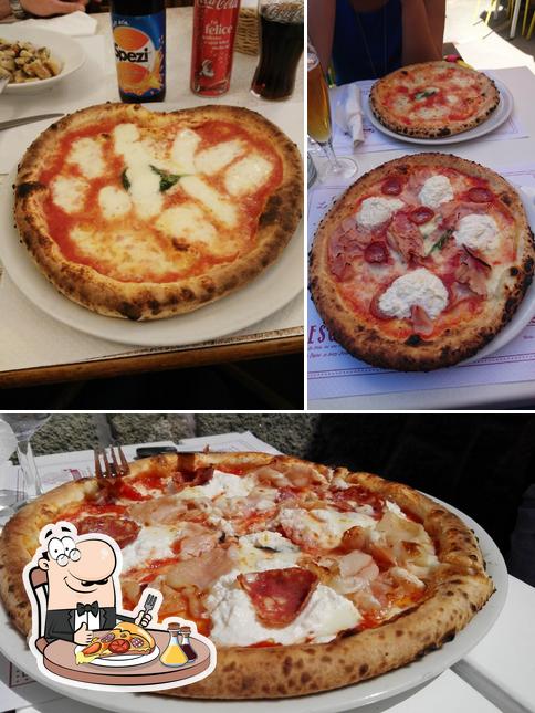 Scegli una pizza a Ristorante Pizzeria La Tinaia