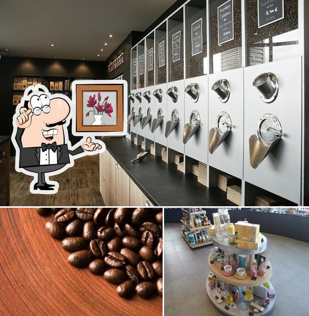 L’image de la intérieur et nourriture concernant Cafés Richard - Les Comptoirs