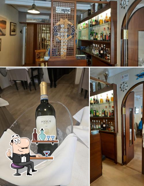 Siediti a un tavolo di La Vecchia Osteria
