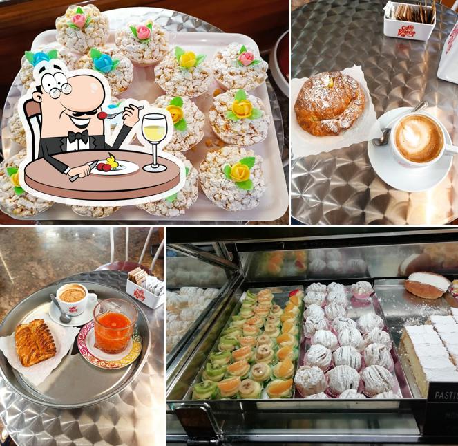 Cibo al Pasticceria Bar Eredi Rosati Sas