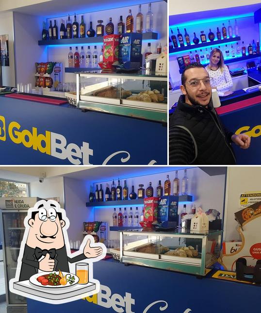 Goldbet Cafè si caratterizza per la cibo e bancone da bar