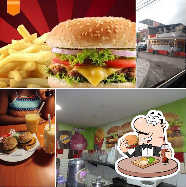 Consiga um hambúrguer no Super Pop's Burguer