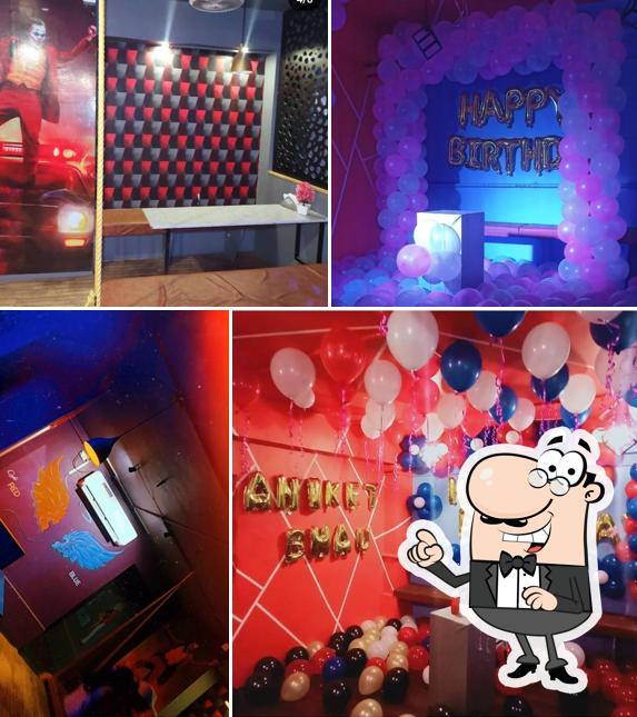 Cafe Red_Blue