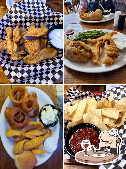 Dobber's Roadhouse in Eufaula Restaurant menu and reviews