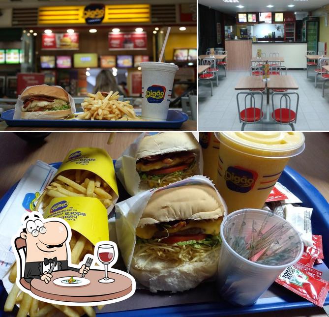 Comida em Lugão Burger