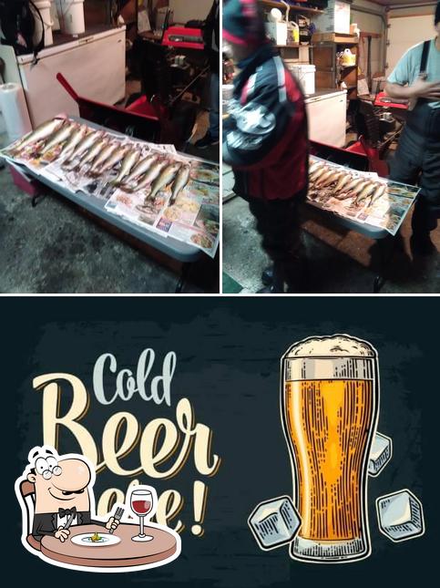 Vérifiez l’image affichant la nourriture et bière concernant Padou's Steak & Ribs