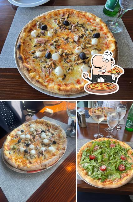 Scegli una pizza a Restaurant Bonaca