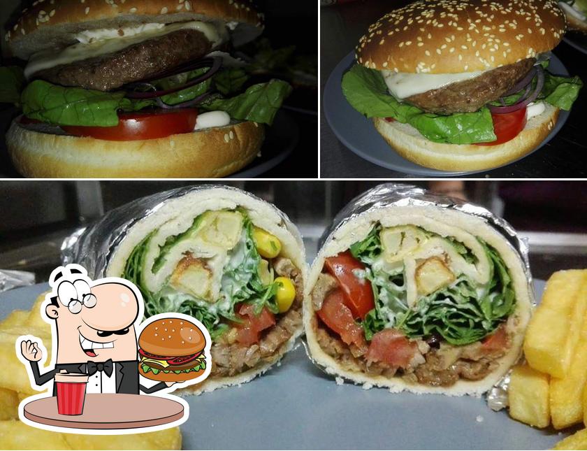 Prenditi un hamburger a Pizzenove