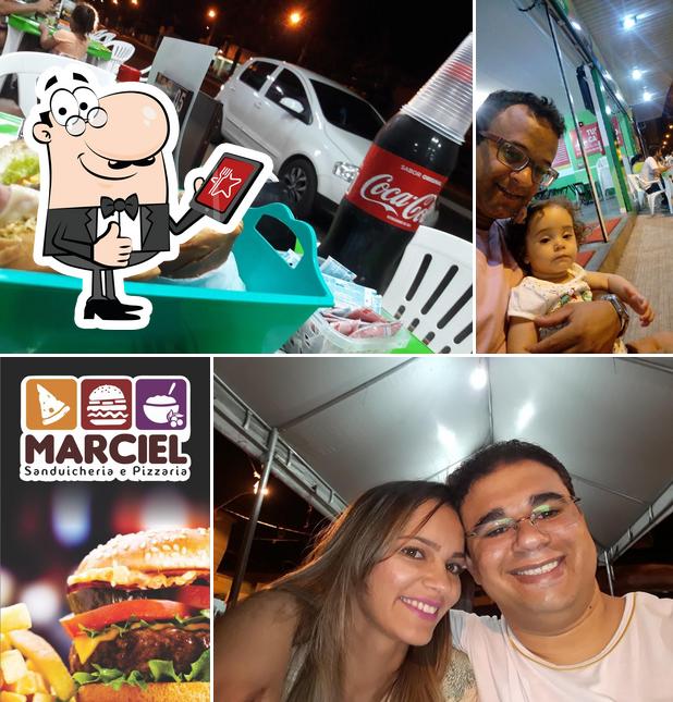 Marciel Sanduicheria e Pizzaria