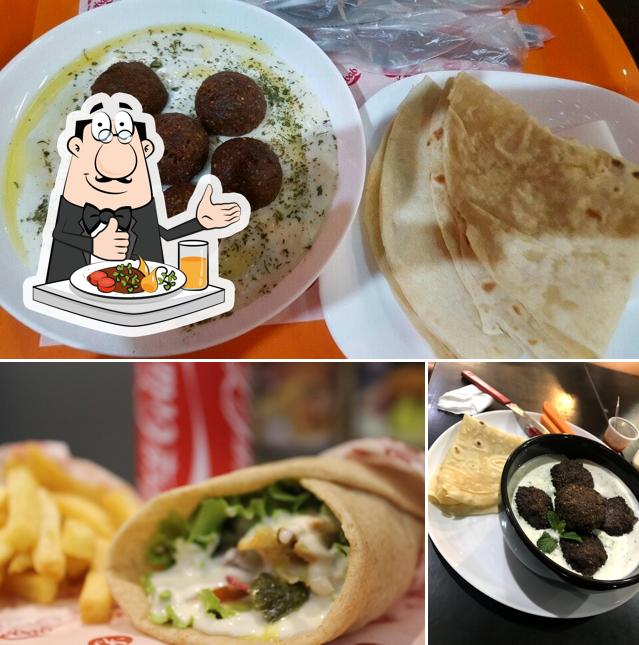 Comida em Ali Kebab Comida Árabe