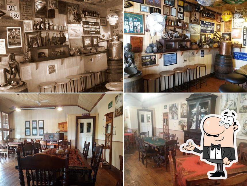 The Vine Restaurant & Johnny's Pub