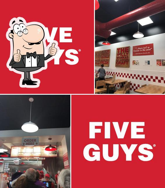 Look at the pic of Five Guys