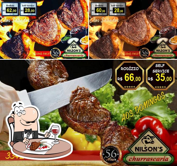 Prove refeições de carne no Nilson´s Churrascaria