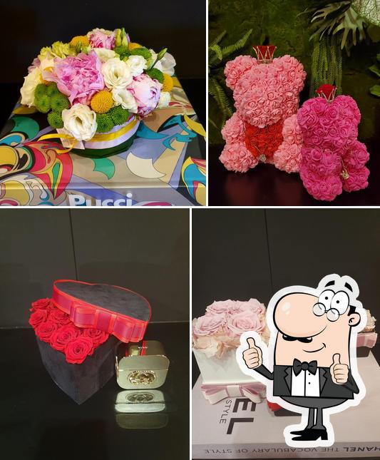 Vedi la immagine di Flowers concept store