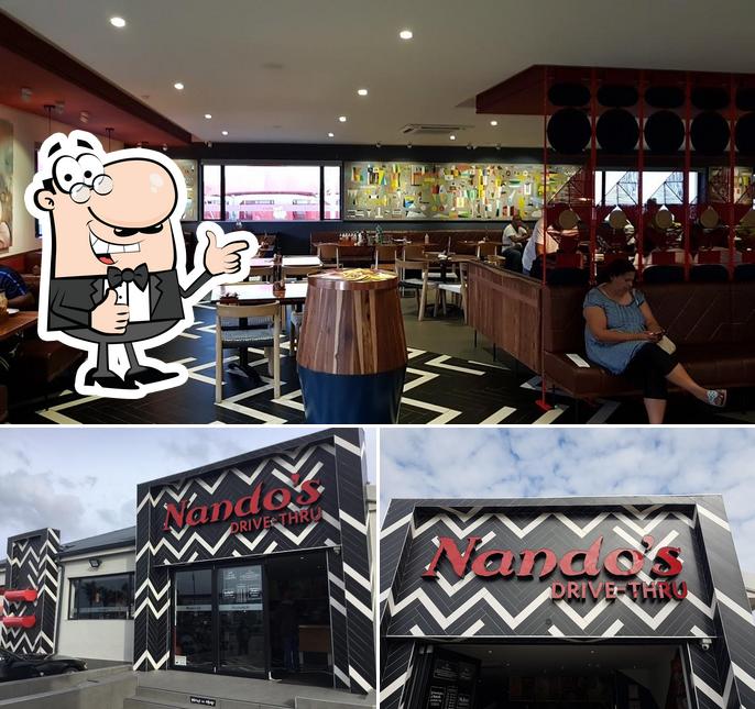 Restaurante Nando's Cape Road Drive Thru, Puerto Elizabeth, 338 Cape Rd