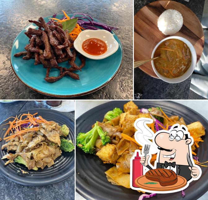 Pick meat meals at Tipsy Thai