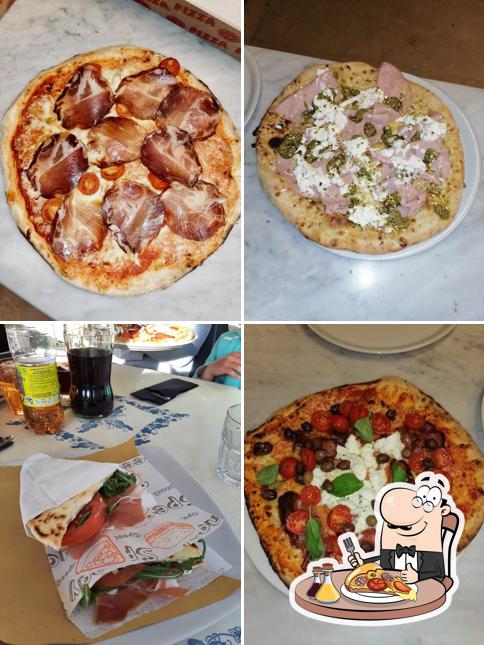 Ordina una pizza a Bar Pizzeria Fuori Classe