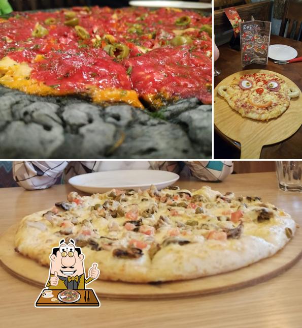 Pick pizza at Пиццерия "То-То"