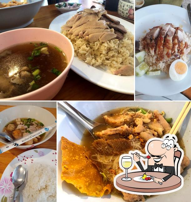Tiaogoo by Giant Khao Man Gai restaurant, Phuket Restaurant reviews