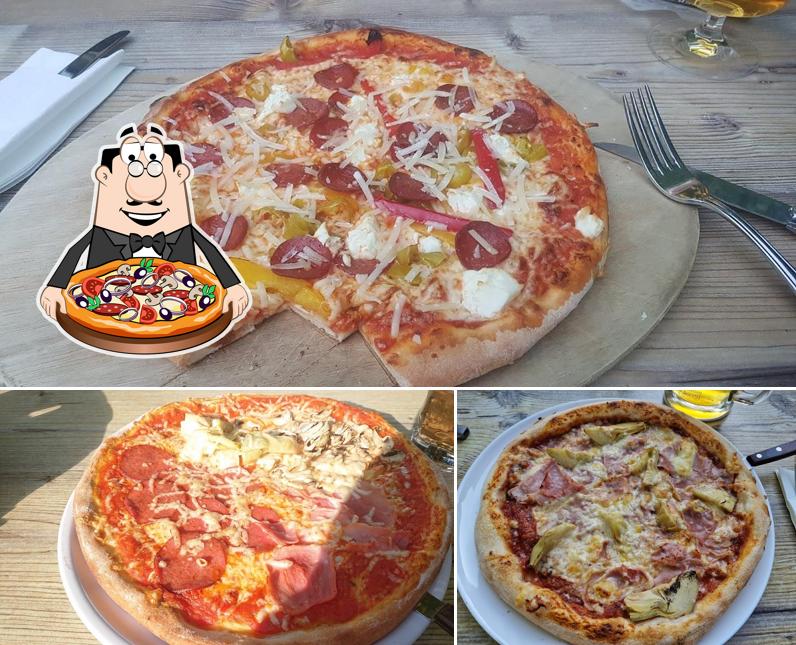 Choisissez des pizzas à Schloss Mediterran