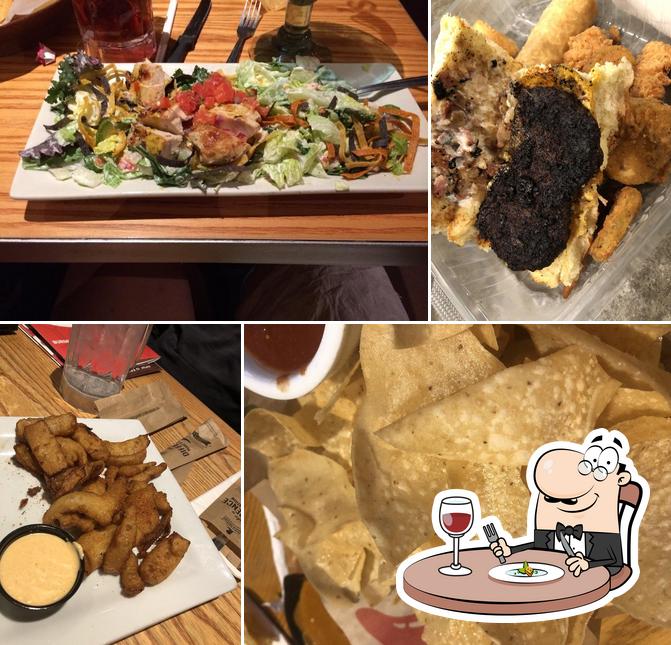Chili's Grill & Bar in Shawnee Restaurant menu and reviews