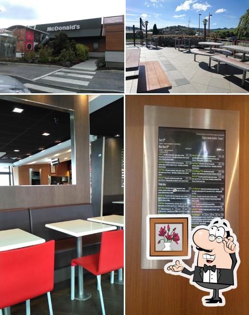 L'intérieur de McDonald's