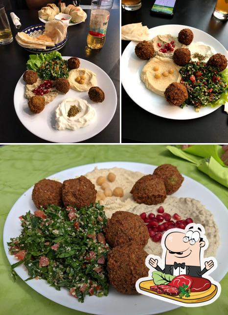 Prenditi i piatti di carne a Chef Falafel (La Chaux-de-Fonds)