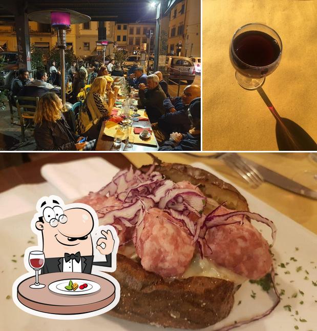 La immagine di cibo e vino da Occomè