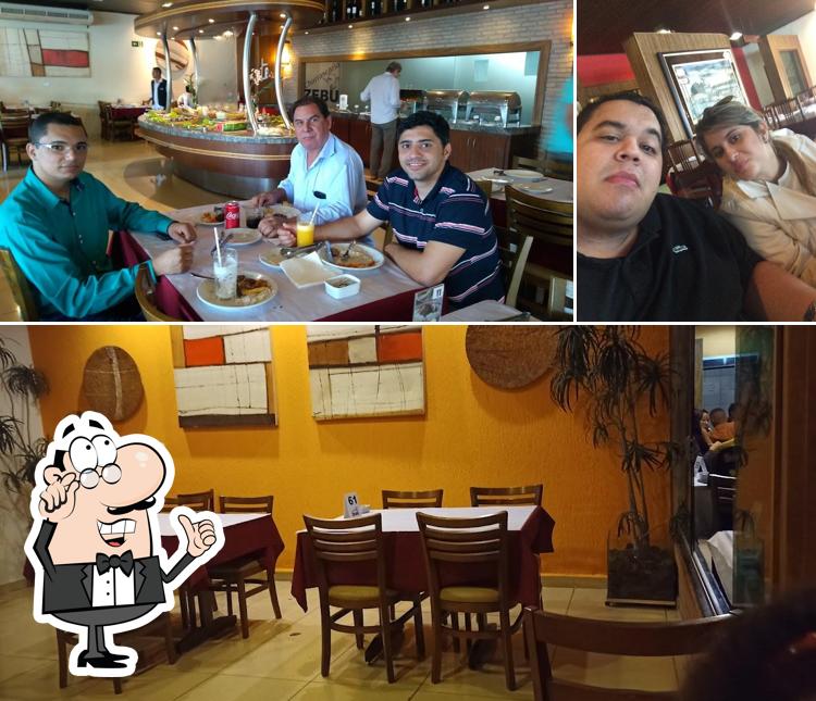 O interior do Churrascaria Zebu
