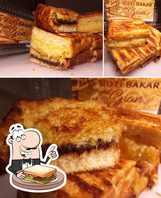 Roti Bakar Gian, Semarang - Menú del restaurante, precios y reseñas