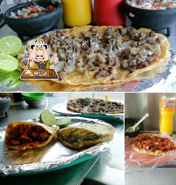 Попробуйте пиццу в "Tacos y Quesadillas Liz"
