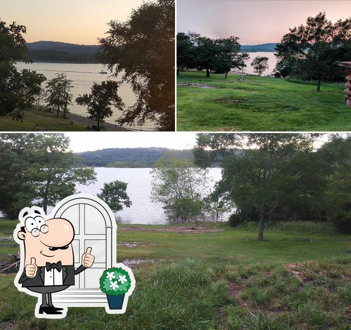 The Lake House in Branson Restaurant menu and reviews