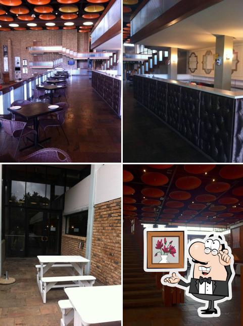 Baxter Thratre Bar, Cape Town Restaurant menu and reviews