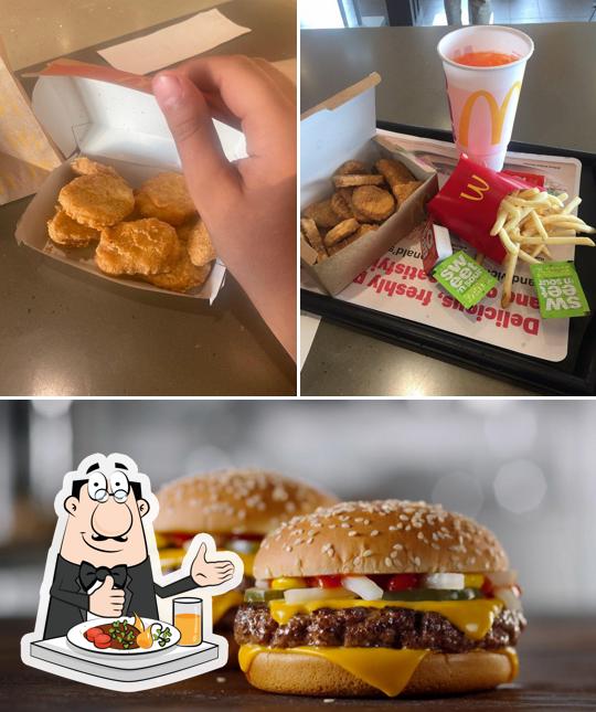 McDonald's, 891 Communipaw Ave in Jersey City Restaurant menu and reviews