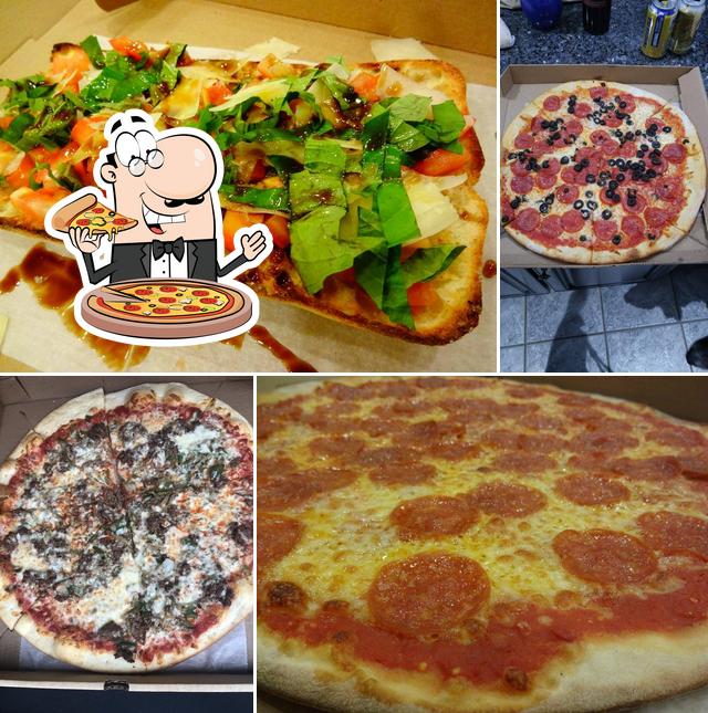 Отведайте пиццу в "Bianco's Italian Pizzeria and Grill"