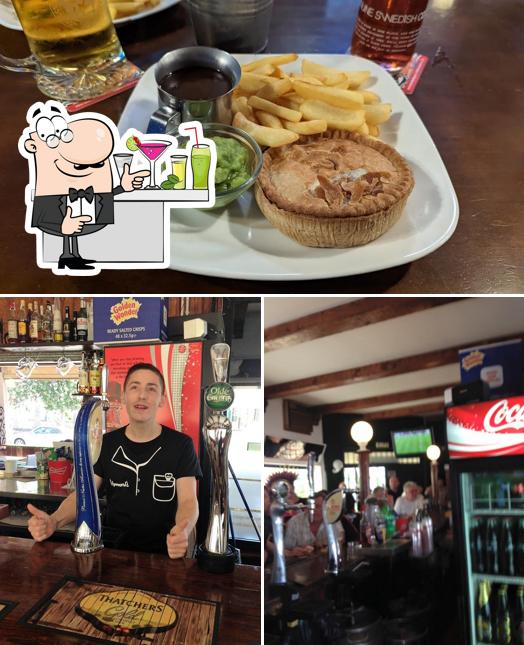 The photo of Hammond’s’s bar counter and fries