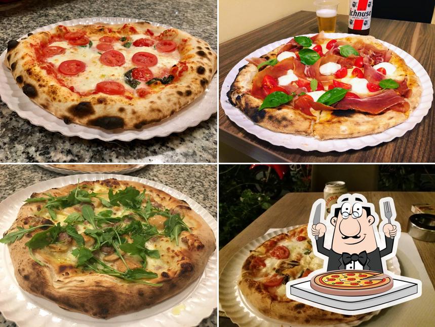 Ordina tra le svariate varianti di pizza