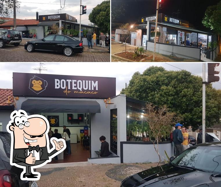 See this pic of Botequim do macaco