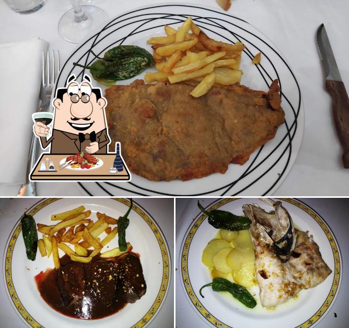 Elige un plato con carne en Restaurante Arana Jatetxea