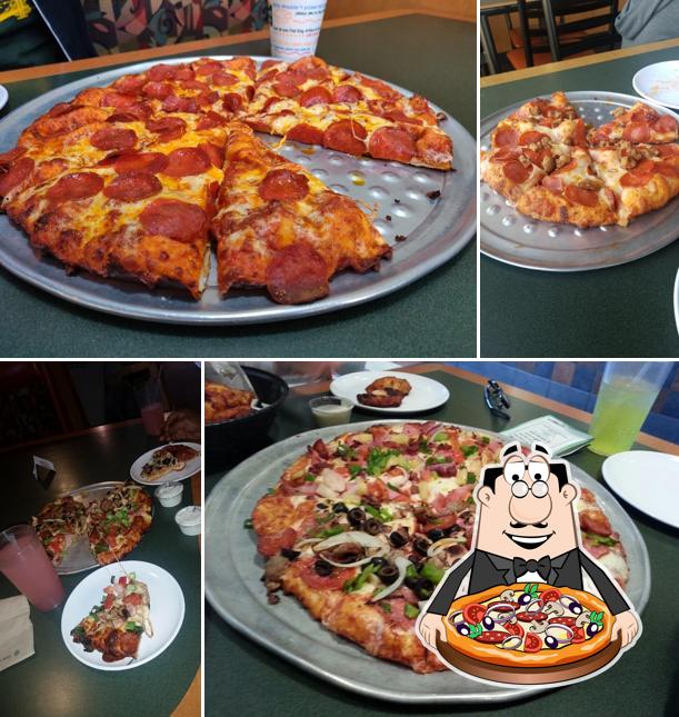 Round Table Pizza, 2651 Blanding Ave Ste H in Alameda Restaurant menu
