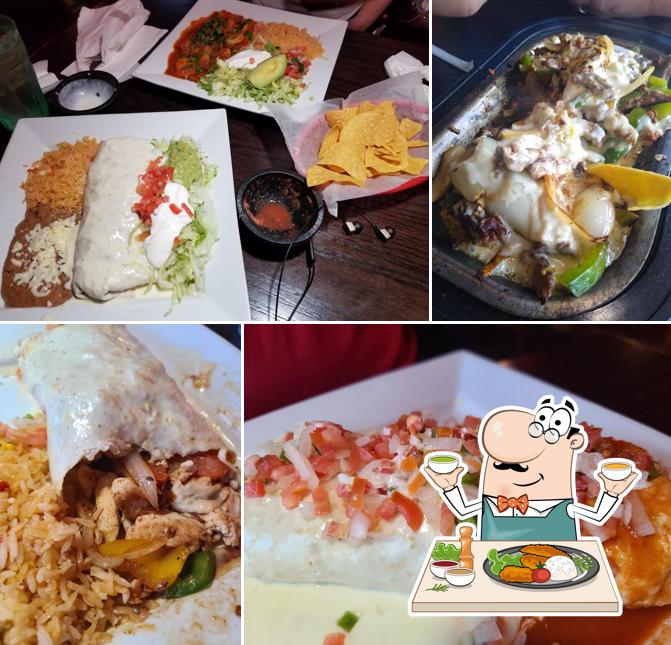 Food at El Loro Mexican Restaurant Brooklyn Park