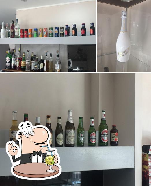 Prova un drink dal menu