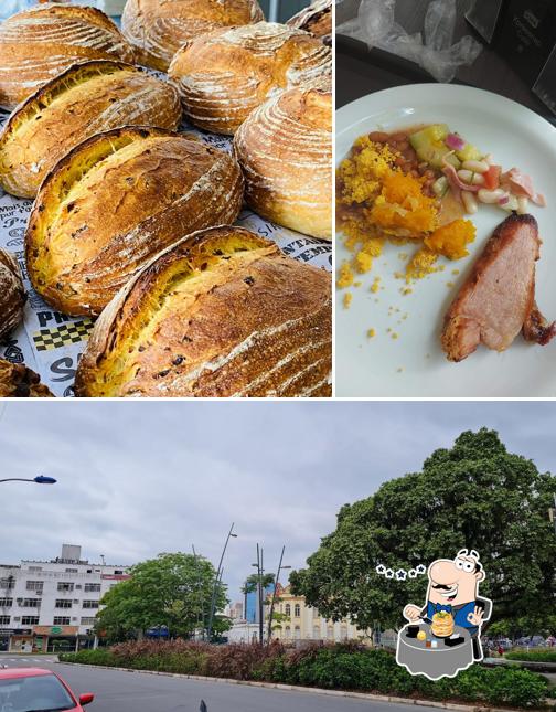 O Catedral do Pão se destaca pelo comida e exterior