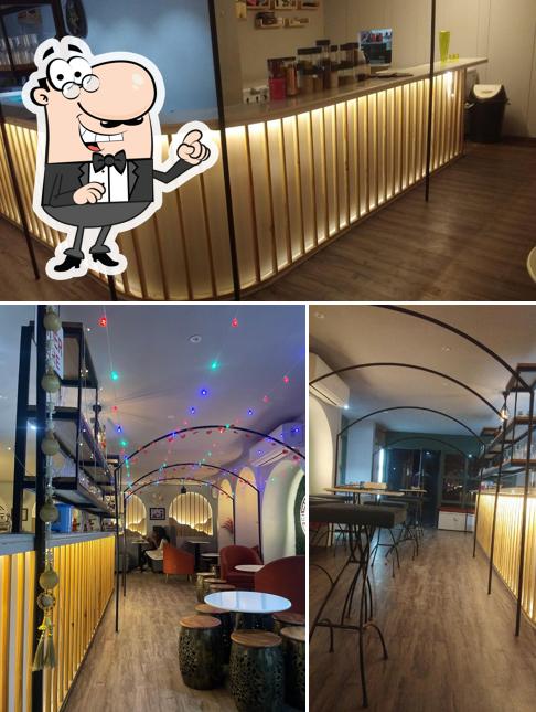 The right scoop cafe