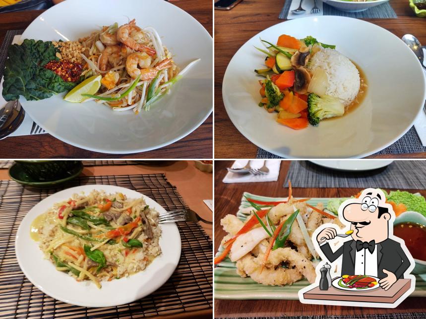 Thai Bonanza, 14 Ross Parade in Wallington - Restaurant menu and reviews