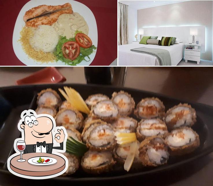 Esta é a foto ilustrando comida e interior no Casa Do Sushi