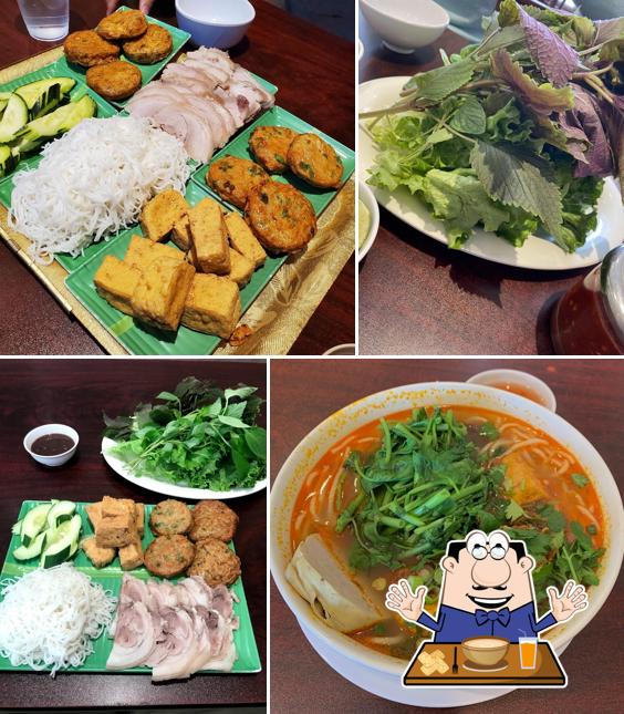 Food at Xuân Hưong